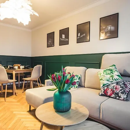 P&o Brodnowska - Praga Polnoc * Varšava